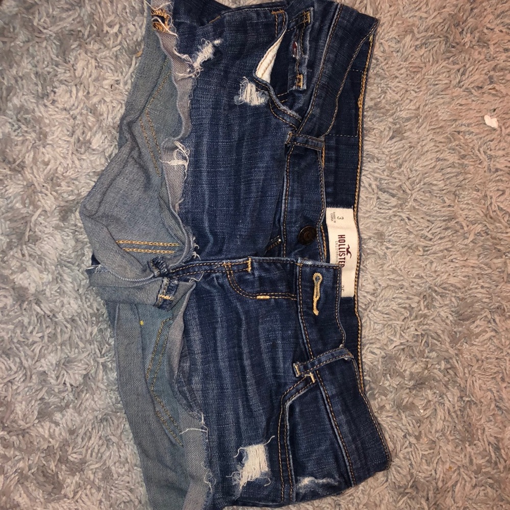 Hollister short  shorts size 3